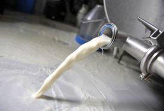 Réduction de la production laitière : 180 000 tonnes en France 